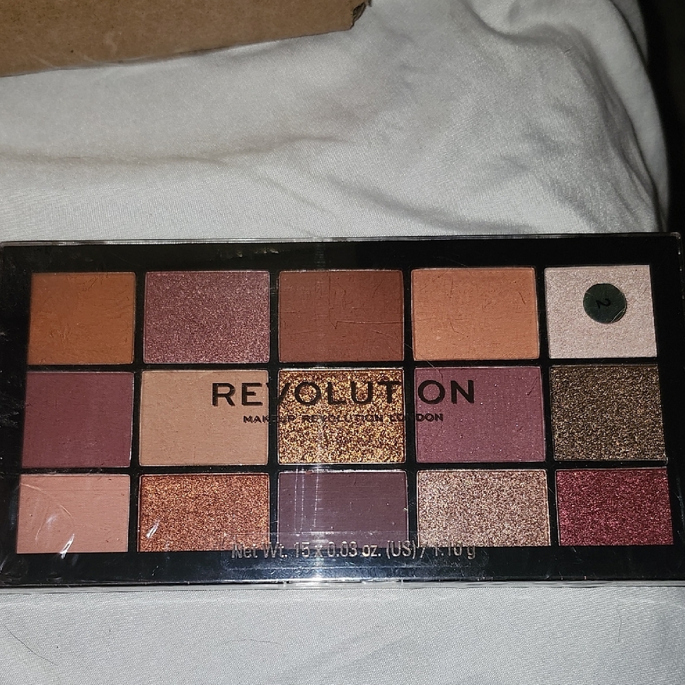 Revolution Makeup Eyeshadow Palette - Multi-Color